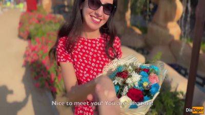 I Read Poems And Gave Flowers - And Youre A Beauty Lets Suck Me Off!! - hclips.com