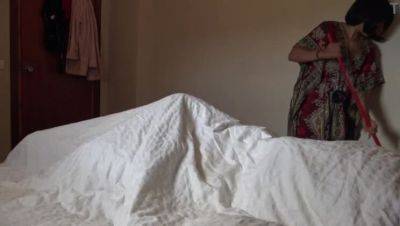 A hotel maid is surprised when I reveal my large French manhood - veryfreeporn.com - France