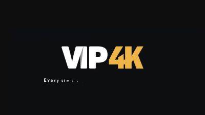 VIP4K. Guests can't hide emotions when they see bride fucking in video - txxx.com - Czech Republic