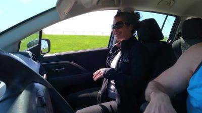 Milf Blows Her Uber Driver - upornia.com - Usa