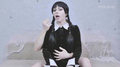 Wednesday Addams goes wild: Anal and finger-fucking on Halloween - veryfreeporn.com