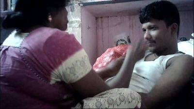 Indian House Wife Romantic Kissing Ass - upornia.com - India