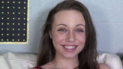 Tiny Teen's Anal Threesome - porntry.com