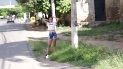 I Score A Blowjob From A Street Hooker, Then Fuck Her Hard - Canela - veryfreeporn.com
