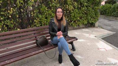 Pam Sports Coach In Manosque French - hotmovs.com - France