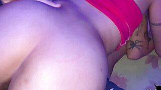 Horny Latinas Looking for Late Night Action - ah-me.com