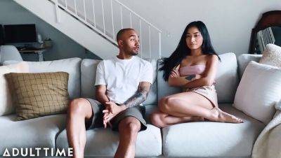 Oliver Davis - Avery Black - Roommates Avery Black & Oliver Davis Turn Up The Heat With Passionate Homemade Sex - veryfreeporn.com