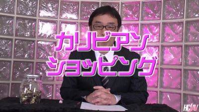 Japanese Cumsluts Yu Sakura and Yuri Aine Blow Two Men - hotmovs.com - Japan