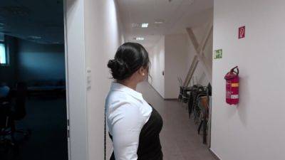 VIP4K. Mature Mrs. Boss is masturbating during her lunch break and fucking a stranger electrician - hotmovs.com - Czech Republic
