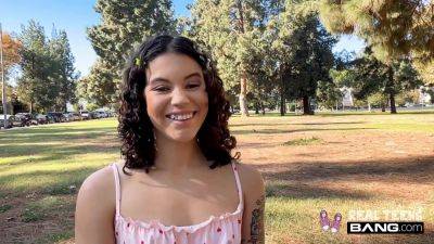 Fresh Teen Nico Luva Gets Her Cunt Fucked - hotmovs.com