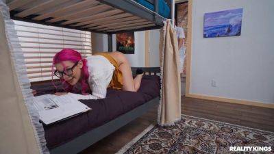 Alex Mack - Lilly Lou and Alex Mack take turns fucking and licking pussy in POV reality kings clip - sexu.com