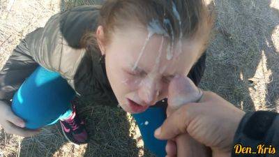 Cum In Face - Vozbuzhdennaya Shkolnica Soset Chlen, Chtob Poluchit Mnogo Sperm Na Ee Krasivoe Lichiko - hclips.com - Russia