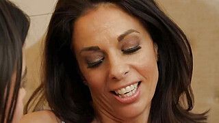 Eva Long - Kylie Rocket - Kylie - Lesbian milf fucking stepsons girlfriend - ah-me.com