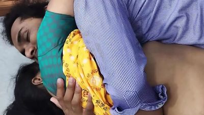 Mallu Couple Hot Romance: Navel Licking and Pussy Licking in Homemade Video - xxxfiles.com - India