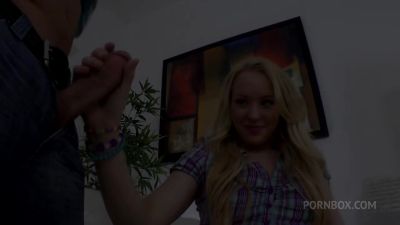 Lola Taylor Want Big Cock In Tight Ass - hotmovs.com