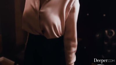 Manuel Ferrara - Curvy Beauty Gets Her Ass Stretched Out By Older Man - Rissa May And Manuel Ferrara - hotmovs.com