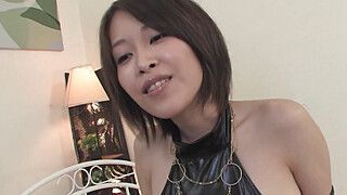Her sex toy was a bit different than what other girls have and loves it. - ah-me.com - Japan