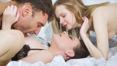 Alison Rey - Alex Legend - CoCo Lovelock - The Live-in Nanny Vol 1 With Coco And Alison - Alison Rey, Coco Lovelock And Alex Legend - upornia.com