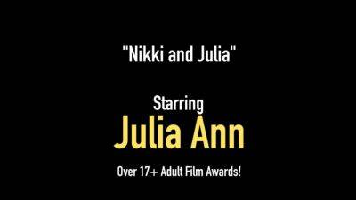 Nikki Hunter - MILF of the Year Julia Ann Pussy Fucks with Nikki Hunter - hotmovs.com
