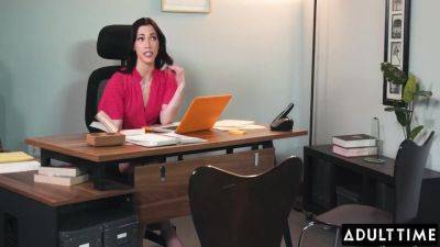Nym Fleurette And Diana Grace - Professional Babes Try 69ing In The Office - hotmovs.com