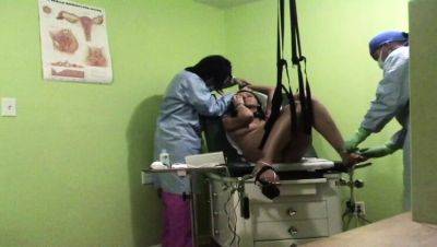 Alexis Grace Handcuffed & Examined in Hot Medical Fetish Role Play - Loud Moaning Orgasm - veryfreeporn.com - Usa