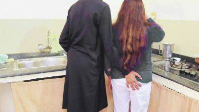 Step Mom Gets Fucked Hard in Kitchen by Big Cock - porntry.com - Pakistan