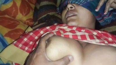 Desi Bhabhi Gives Intense Blowjob and Swallows Cum - Indian Family Taboo - xxxfiles.com - India