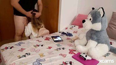 Stepdad Caught Jerking Off to My Pics - Naughty Stepdaughter Takes Control - xxxfiles.com