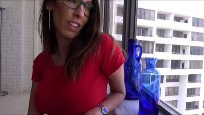 Dava Foxx - Step Mom Dava Foxx Fucks On Beach Vacation - Big Tits MILF Family Therapy - veryfreeporn.com