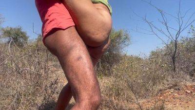 Hot Indian Bhabhi Fucked Hard in Jungle by Young Man for Money - veryfreeporn.com - India