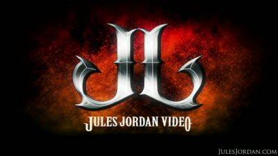 Mason Moore Creampie, Pussy Gets Filled With Jizz - Exclusive Scene - JulesJordan - hotmovs.com