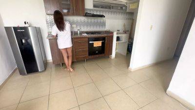 Hot Venezuelan Stepsister Begs for Doggy Style While Washing Dishes - Brianasexx - porntry.com - Venezuela