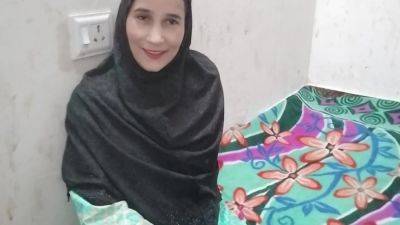Muslim Girl Ka Burkha Utaar Kar Jabar Dasti Chod Diya - desi-porntube.com - India