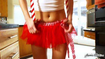 Riley Reid Dresses Up Like An Elf Who Loves To Fuck And Squirt - hotmovs.com