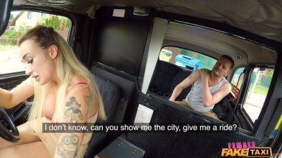 Daisy Lee - Daisy Lee and I get down and dirty in our taxi - Hardcore tattooed babe with big tits & big dicks - sexu.com