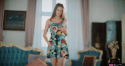 Olivia Sparkle - Cute czech teenage Olivia Sparkle - sexu.com - Czech Republic