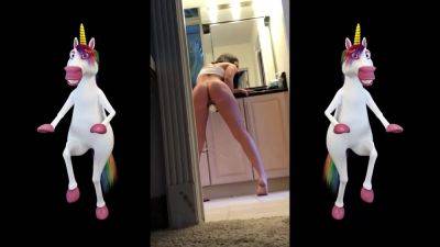 Camsoda - Busty MILF Fucks herself Hard on Cam - txxx.com