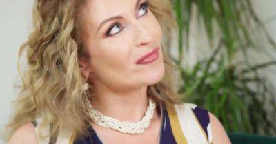 MOMMY4K. Dominant Granny ordered me to fuck my GF'S StepMom, they watched and jerked Colonel's cock off - inxxx.com