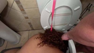 Interracial Blowjob & Golden Shower - BBW Gagged & Pissed On in Toilet - veryfreeporn.com - South Africa