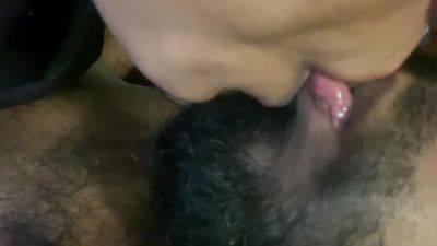 Indian Lipkiss Beautyfull Bigtits White Girl And Bangali Redlip Handsom Boy Romantic Lipkiss Moment - desi-porntube.com