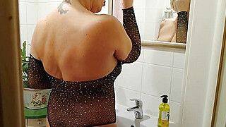 I was going to my lover, but my stepson stopped me to fuck me in the ass first - ah-me.com