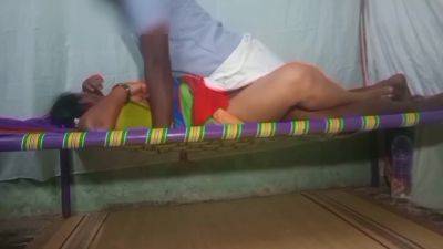 Housewife Blowjob Has House Owner Cock - desi-porntube.com - India
