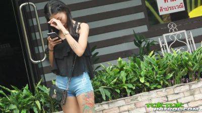 Hot Thai Girl In Tats Gets Cumbath Tuktuk Patrol Official Site - hotmovs.com - Thailand