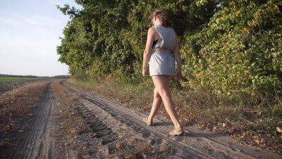 Hot Amateur Girl Flashes Thong Ass Under Skirt While Walking in Park - xxxfiles.com