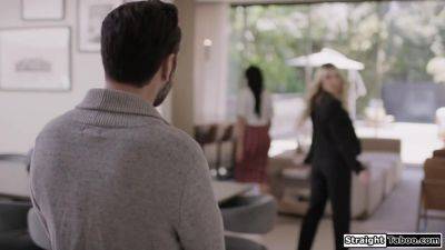 Petite realtor locked my wife in so she could suck my dick - hotmovs.com