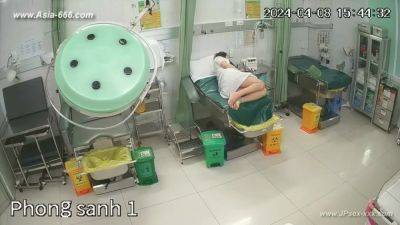 Peeping Hospital patient.40 - hotmovs.com - China