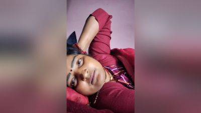 Hindi Sex - Hindi Sex - Indian Desi Lovers Start Full Hard Video Inside The Bus - desi-porntube.com