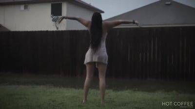 Romantic Sex Under The Rain In Texas (the Neighbors Saw Us With Jolla Pr - hotmovs.com