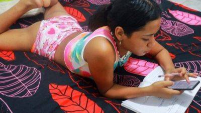 Hot Indian Stepsister Needs Help With Homework - Rough Desi Sex - porntry.com - India - Colombia