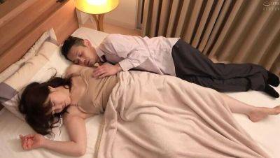 Asian Stepmom Wakes Up To Cunnilingus - Returns The Favor With Blowjob & Creampie - veryfreeporn.com